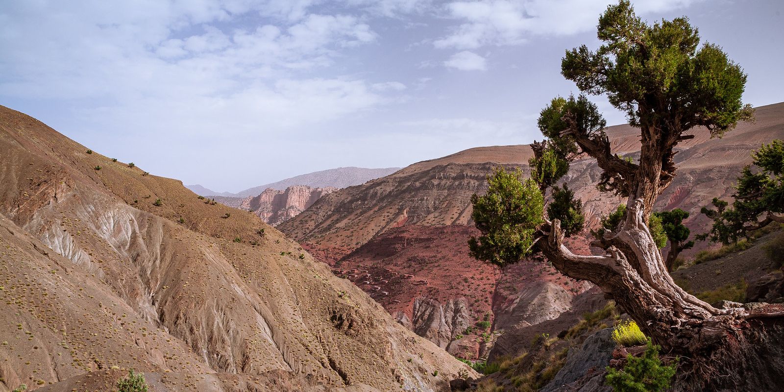 Ait Bougmez – Azilal – Cascades d’Ouzoud – Marrakech (260 Km)